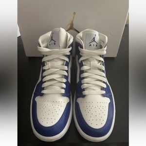 Nike Air Jordan 1 Mid White/Hyper-Royal-White BQ6472 104 Women's Size 6